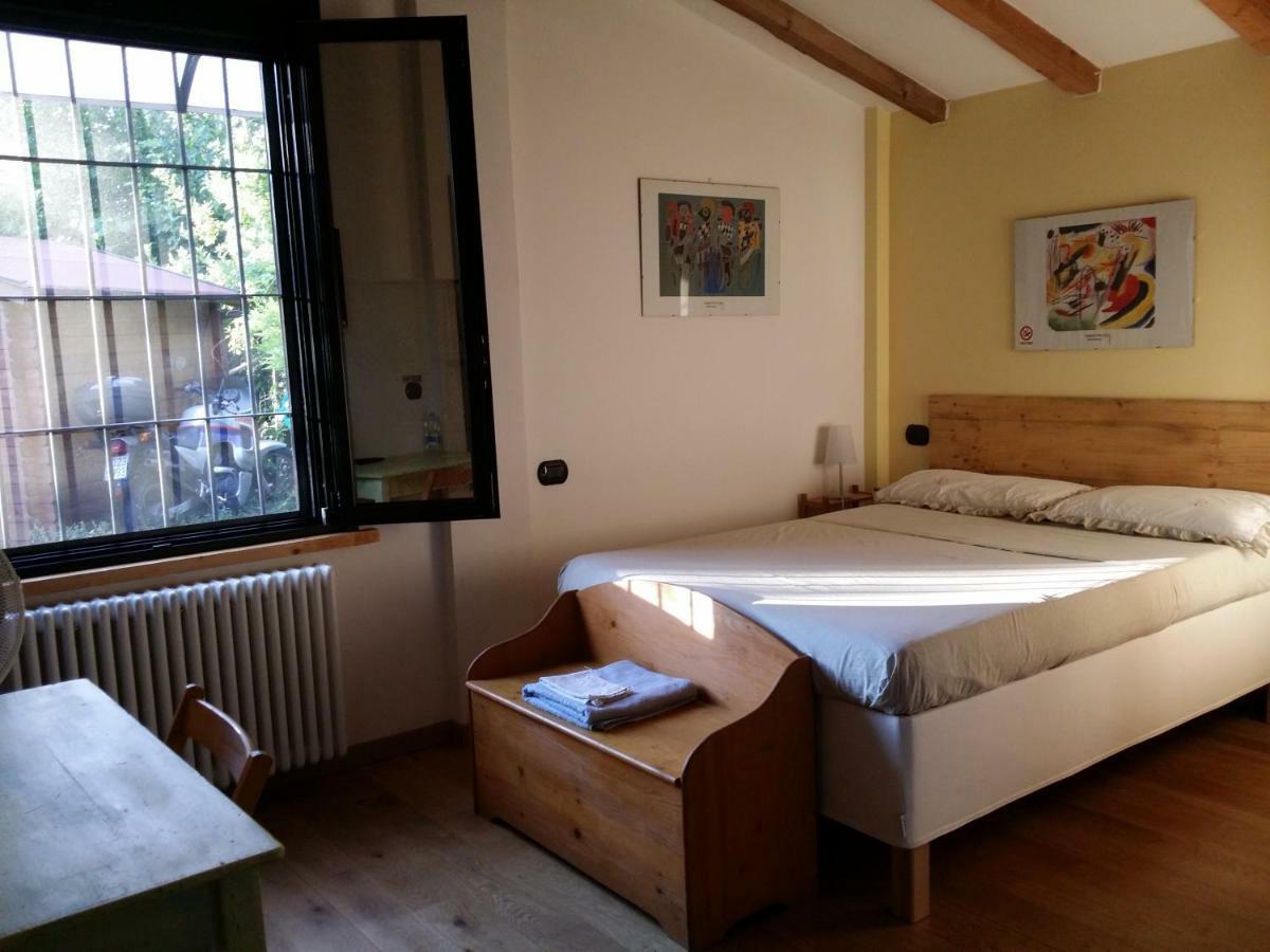R&B Albero Cavo Parma Bed and Breakfast Exteriör bild